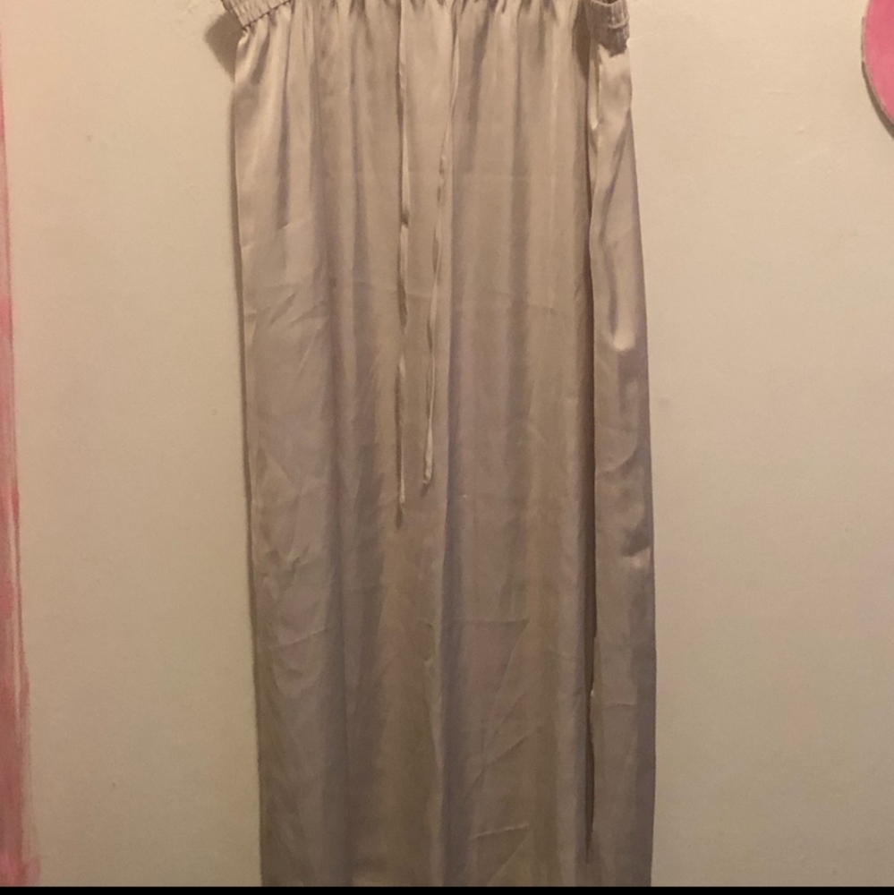 H&M Satin Maxi Slip Skirt With Side Slits, Size: L, Champagne Off-White - Picture 3 of 6